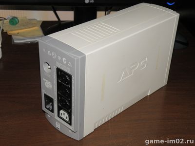 Источник бесперебойного питания Back-UPS CS 500